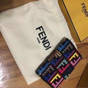 FENDI FOREVER PASSPORT
